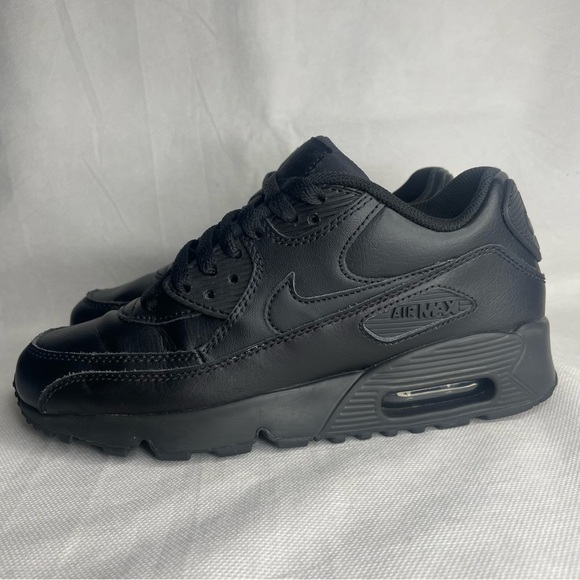 Nike Air Max 90 LTR Kids Sneakers Size 5Y Triple Black 833412-001 - Picture 7 of 15
